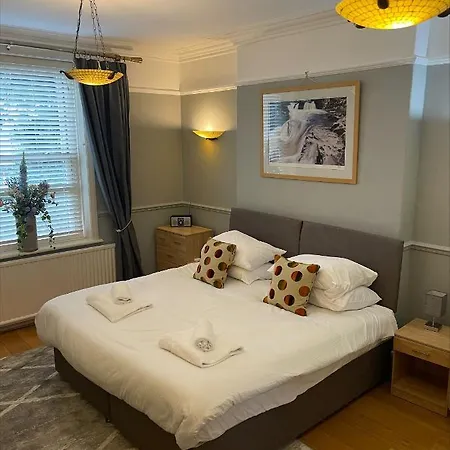 게스트하우스 Grassington Lodge 그래싱턴