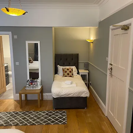 Grassington Lodge